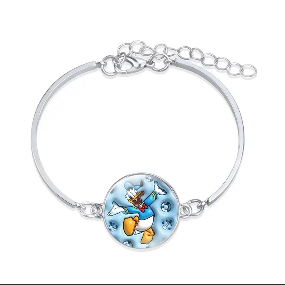 🌟Pick Any 2/$16 Sale Donald Duck Bracelet